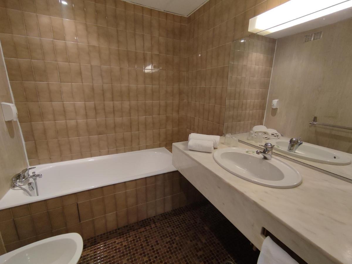 Cit'Hotel Limoges Centre - Lion D'Or Zewnętrze zdjęcie