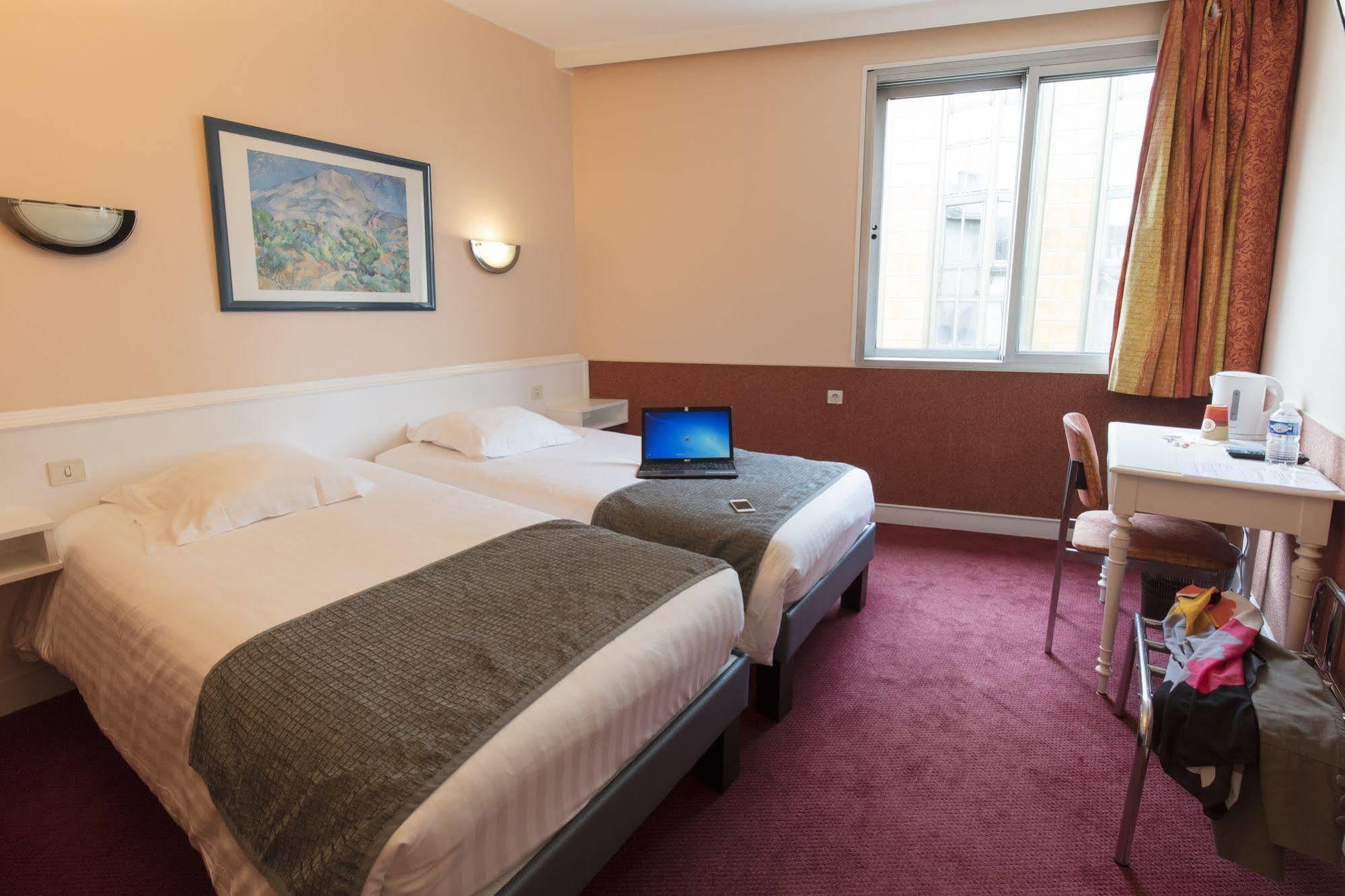 Cit'Hotel Limoges Centre - Lion D'Or Zewnętrze zdjęcie